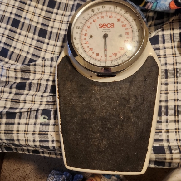 Seca Mechanical Weight Scale - Picture 3 of 3